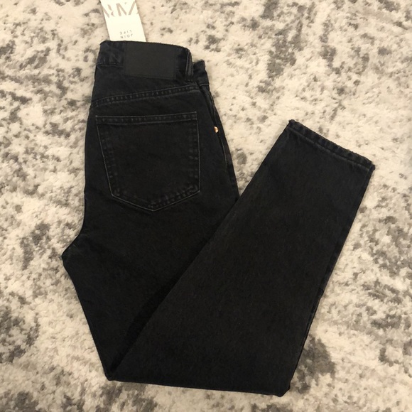 NWT Zara Mom Fit Ankle Jeans - Picture 2 of 5